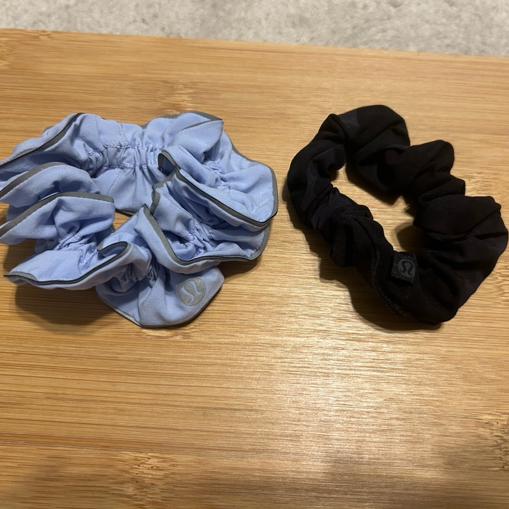 Lululemon scrunchies